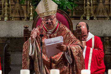 El bisbe Francesc presideix la Solemne Missa Pontifical en la festa de Sant Narcís 