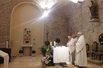 Entrada del nou rector a la parròquia de Sant Martí d’Empúries