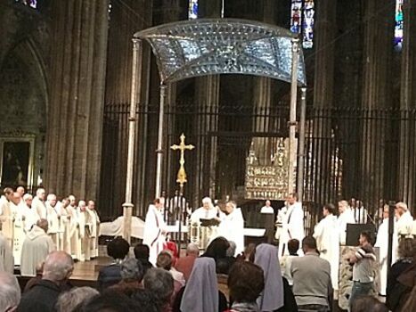 Missa Crismal: el bisbe de Girona alerta de l’afebliment de la vitalitat cristiana «per no voler desentonar del paisatge de la cultura dominant»