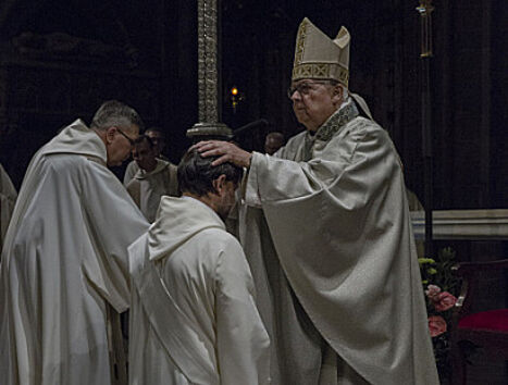 Mn Miquel Calsina i Buscà és ordenat prevere pel bisbe Francesc