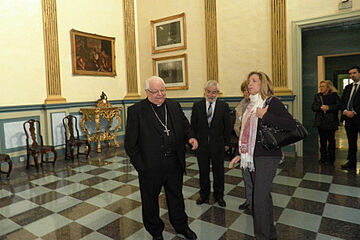 La Vicepresidenta del Govern i el Director d’Afers Religiosos visiten al Bisbe.