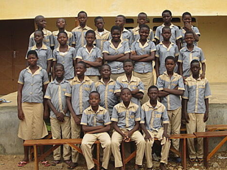 Dinar benèfic per recollir fons per a una escola del Togo